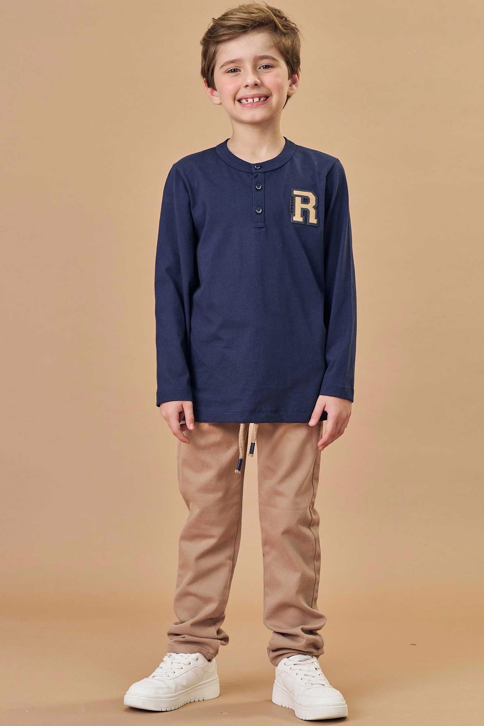 Conjunto de Camiseta em Meia Malha e Calça Skinny em Sarja Soft com Elastano 79927 LucBoo