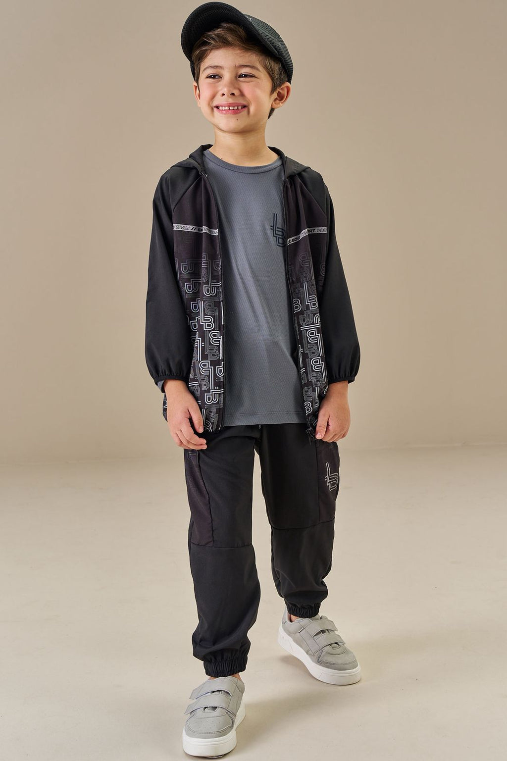 Conjunto de Jaqueta e Calça Jogger em Nylon Ergonomic com Elastano 79252 LucBoo