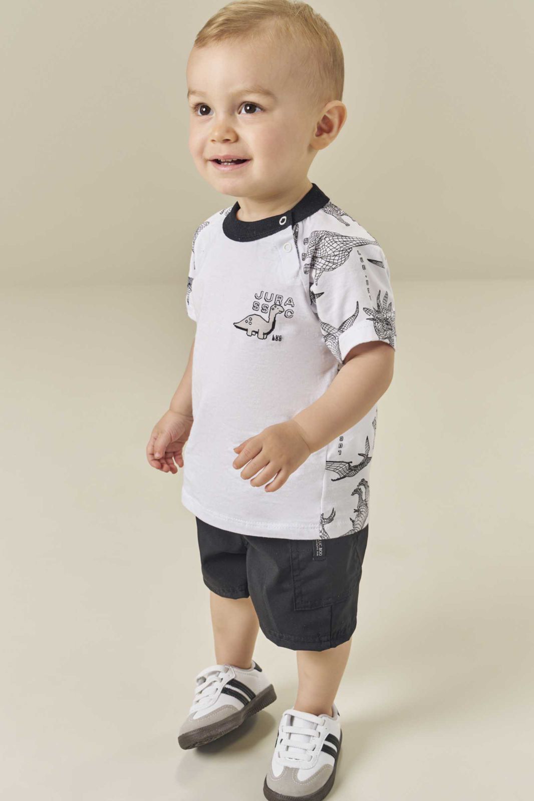 Conjunto de Camiseta em Meia Malha e Bermuda em Nylon Tecnospan com Elastano 84233 LucBoo