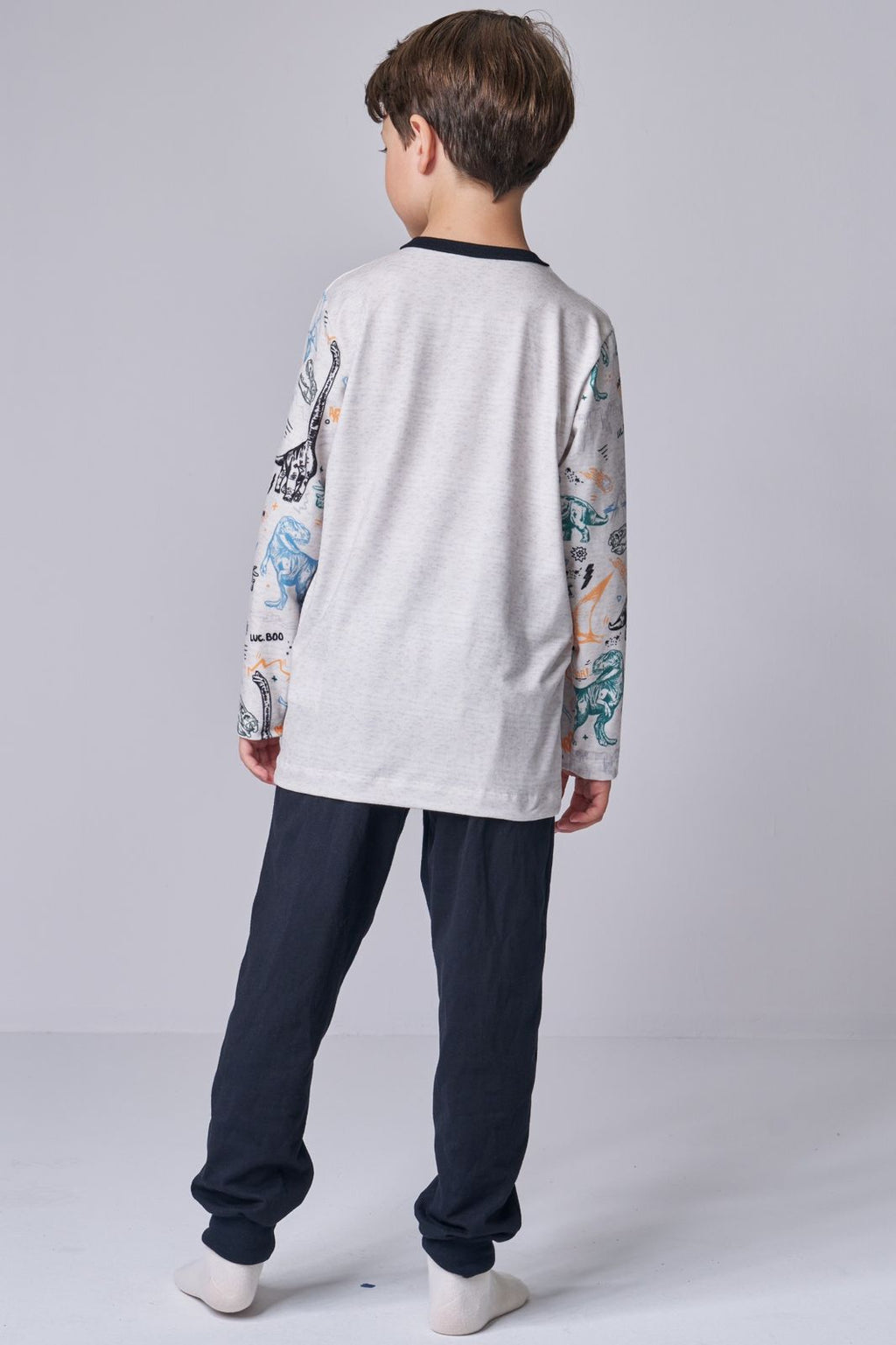 Conjunto de Pijama com Camiseta em Malha Comfy e Calça Jogger em Meia Malha 93412 LucBoo
