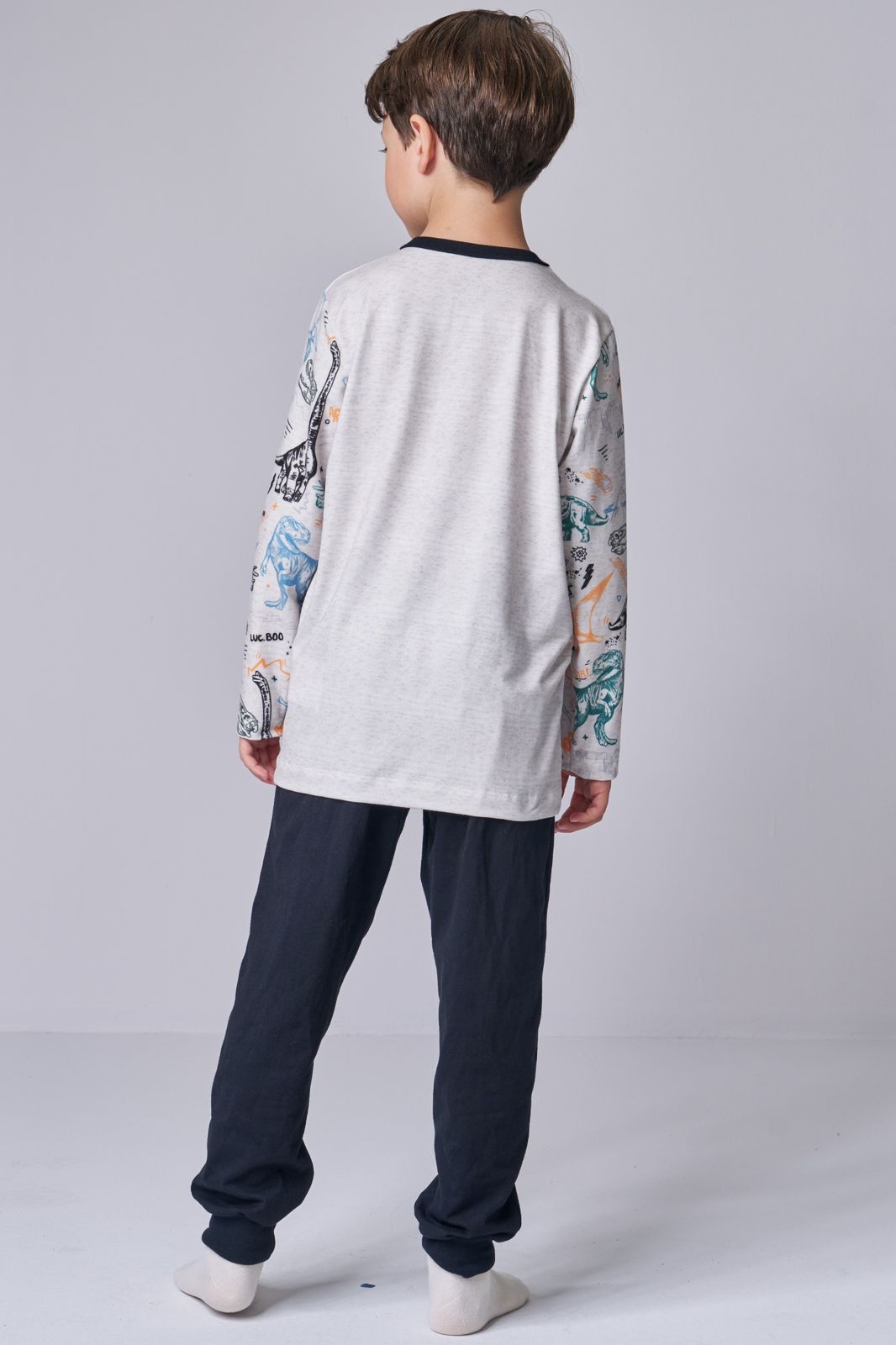 Conjunto de Pijama com Camiseta em Malha Comfy e Calça Jogger em Meia Malha 93412 LucBoo