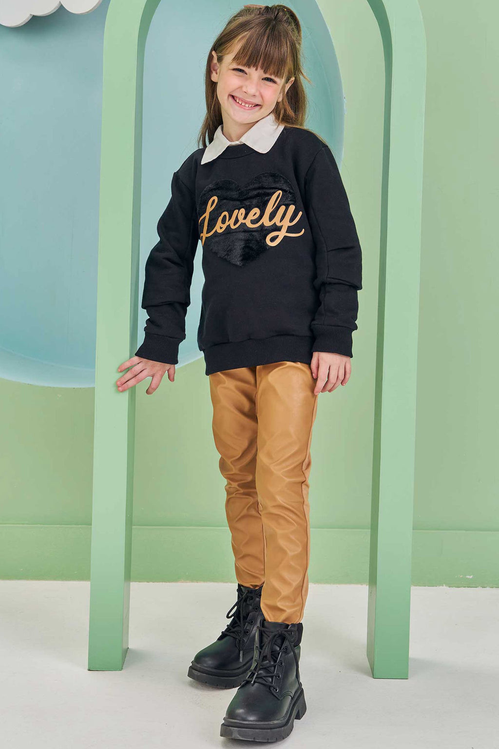 Conjunto Blusão em Moletom com Pelúcia e Calça Legging em Couro Sintético e Termoskin 80365 Kukiê