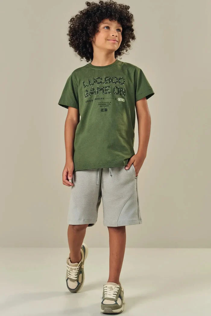 Conjunto de Camiseta em Meia Malha e Bermuda em Moletom Relevo 84499 LucBoo Infantil